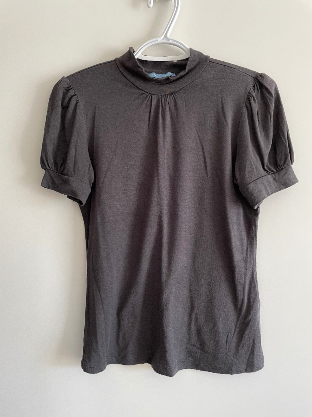 EUC Smart Set Fitted Dark Grey Business Casual Mock Neck Tee Large